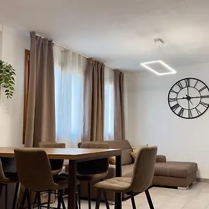 Casa Faet Adro